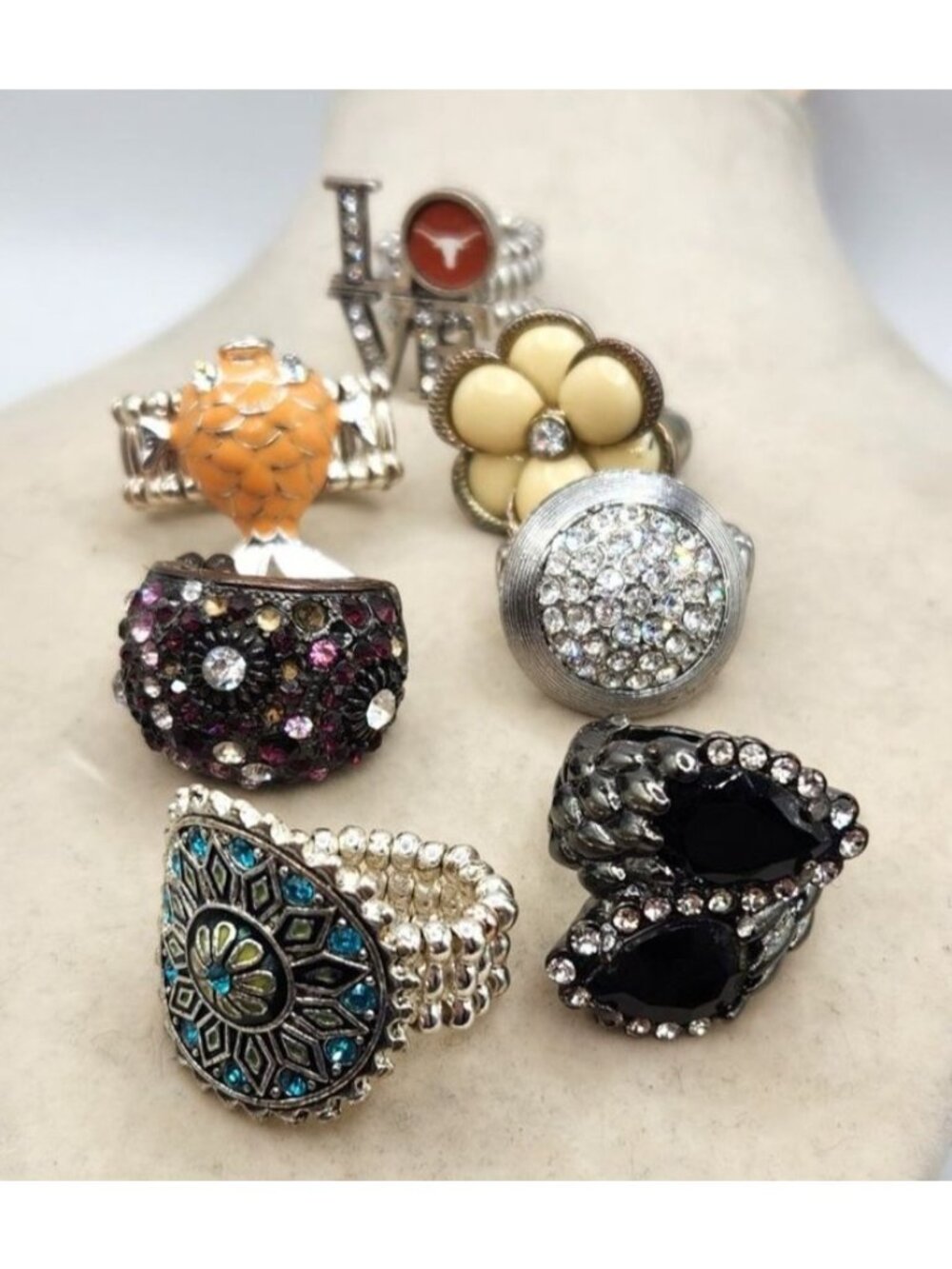 Set Of 6 Stretch Rings With Rhinestones & Unique Designs - Picture 3 of 3